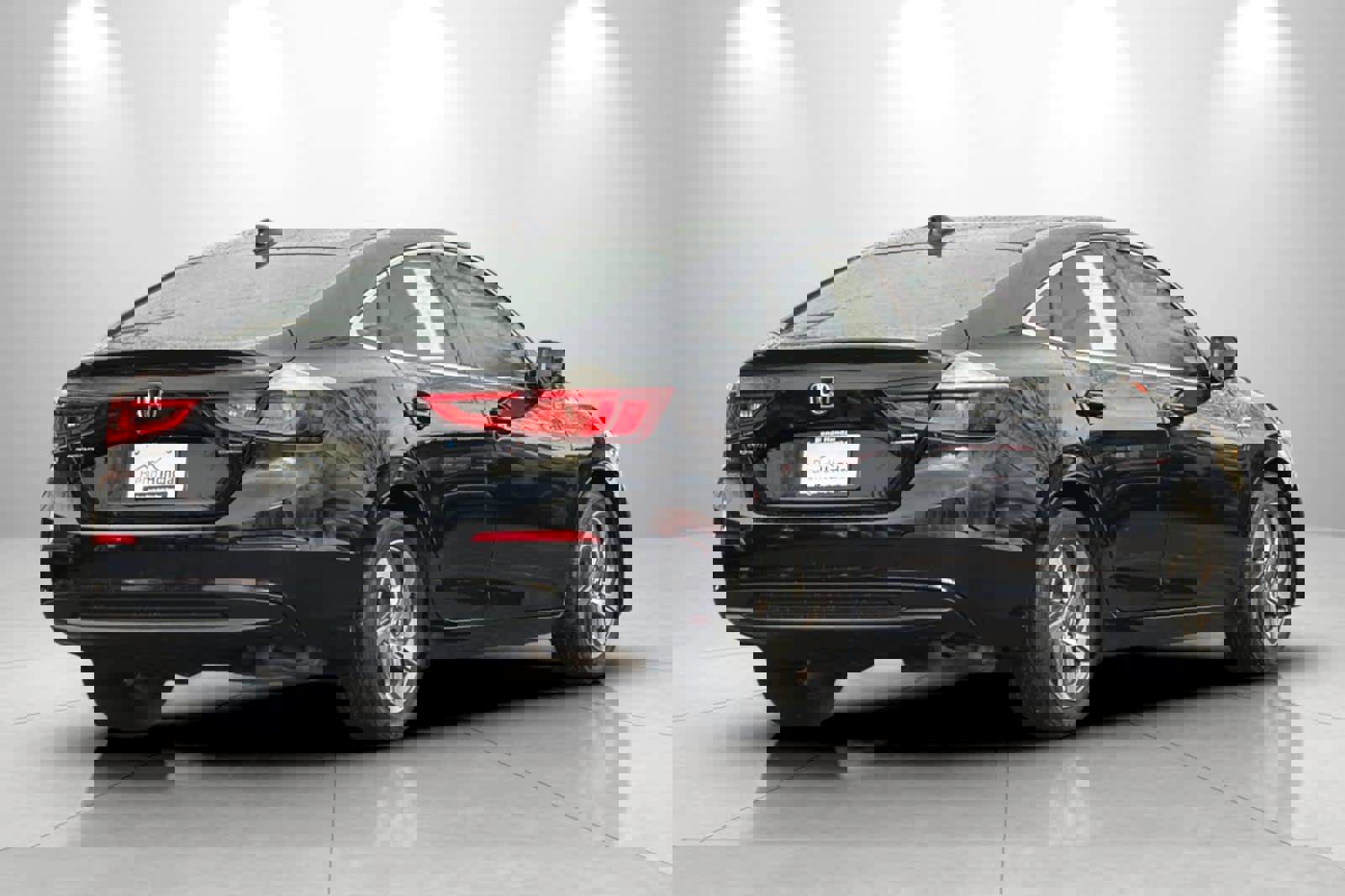 Used 2019 Honda Insight EX image 2