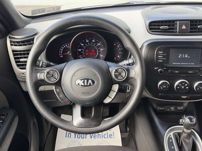 Used 2019 Kia Soul FWD image 25
