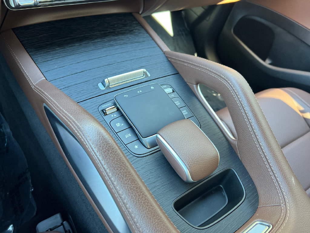 Used 2024 Mercedes-Benz GLE 350 4MATIC image 28