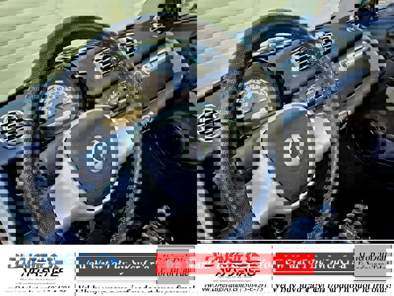 Used 2013 smart fortwo pure image 18