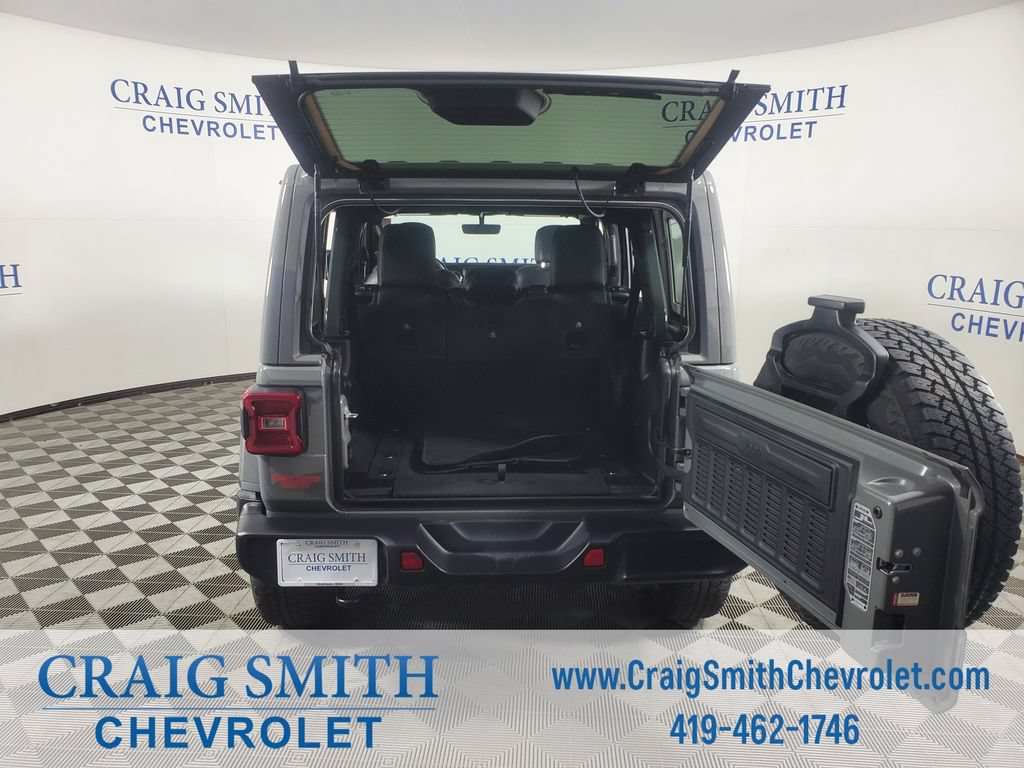 Used 2022 Jeep Wrangler Unlimited Sahara AWD/4WD image 5