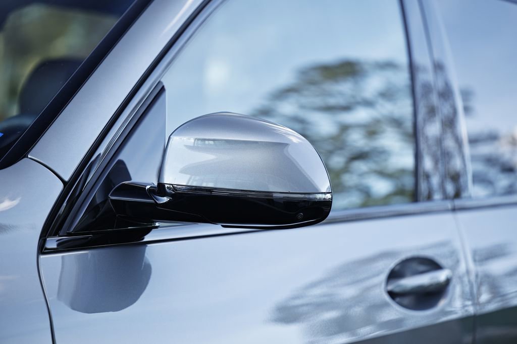 New 2026 BMW X5 sDrive40i w/ M Sport Package image 12