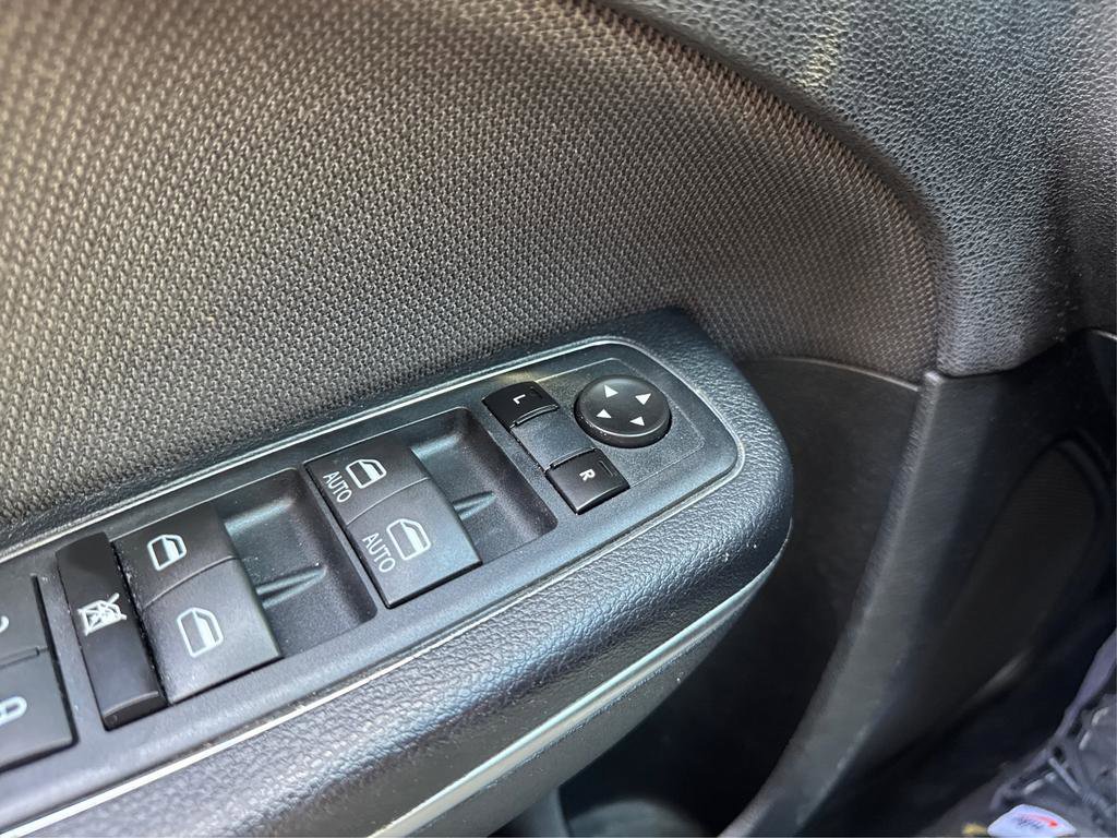 Used 2015 Dodge Charger SE w/ Sport Appearance Group RWD image 60