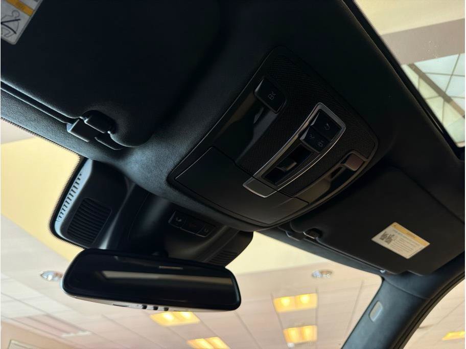 Used 2019 Mercedes-Benz GLE 63 AMG 4MATIC image 23