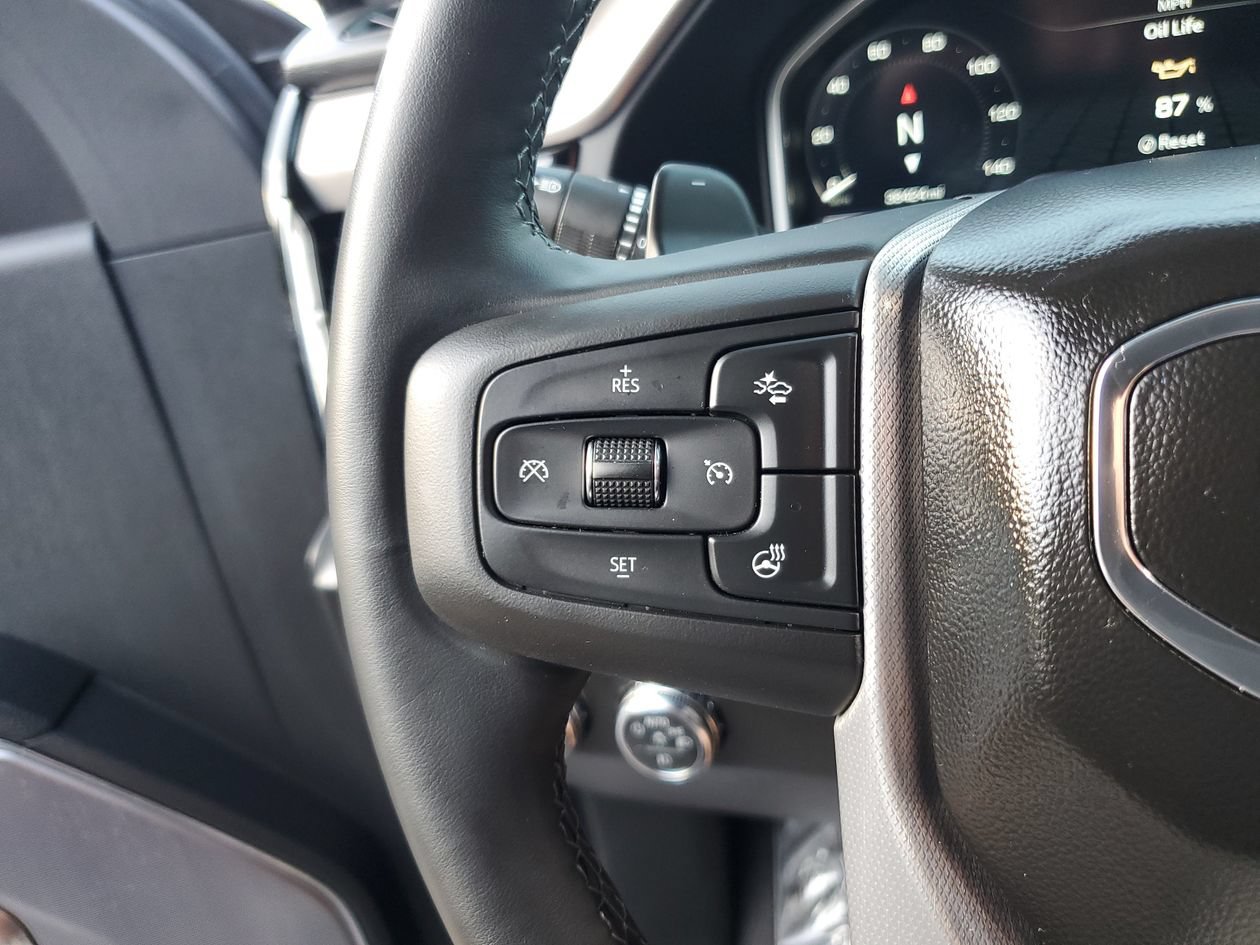 Used 2023 GMC Sierra 1500 Denali w/ Technology Package AWD/4WD image 29