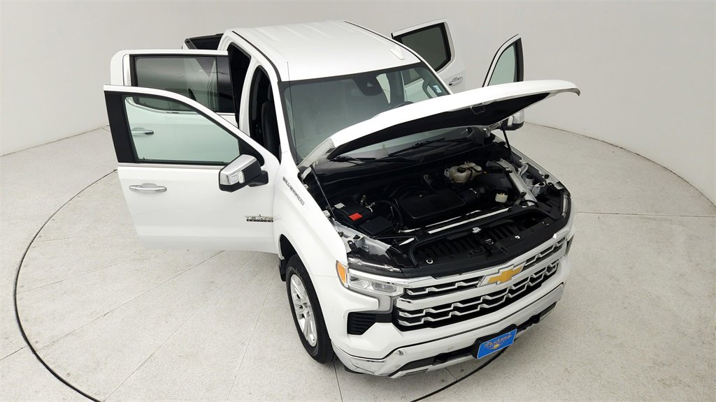 Used 2023 Chevrolet Silverado 1500 LTZ image 39