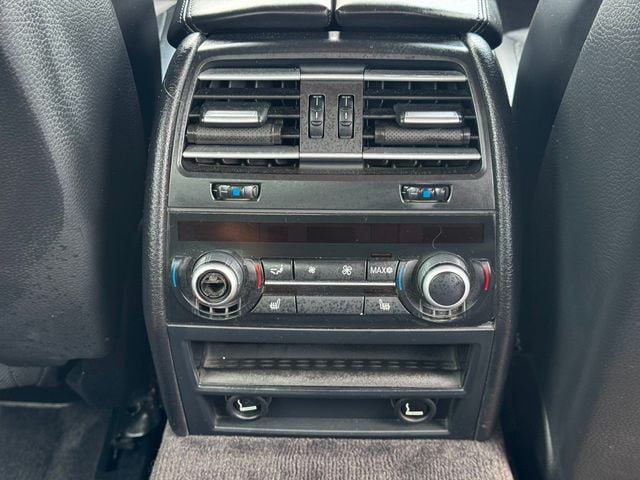 Used 2010 BMW 750Li xDrive AWD/4WD image 25