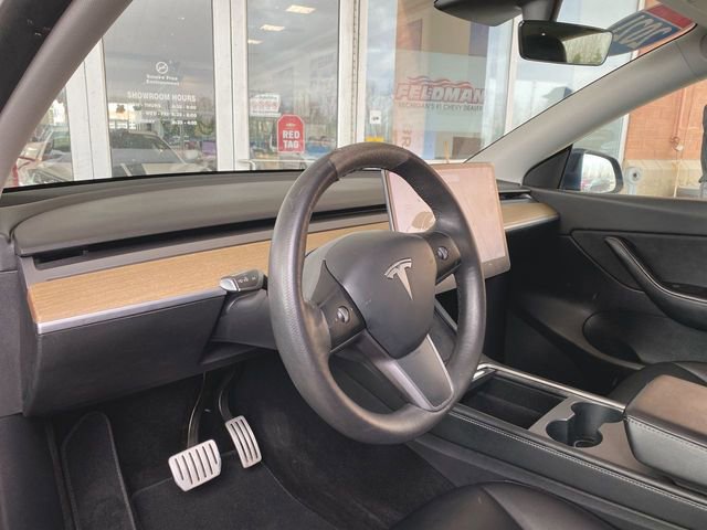 Used 2021 Tesla Model Y Performance image 10