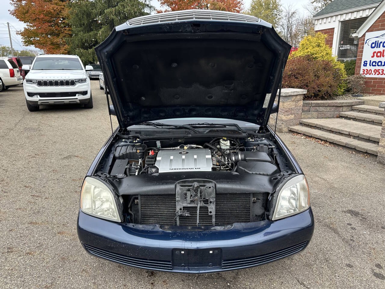 Used 2004 Cadillac De Ville FWD image 12