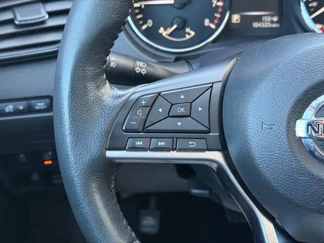 Used 2017 Nissan Rogue SL w/ SL Premium Package AWD/4WD image 19