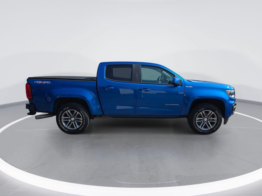 Used 2022 Chevrolet Colorado LT w/ Safety Package AWD/4WD image 2