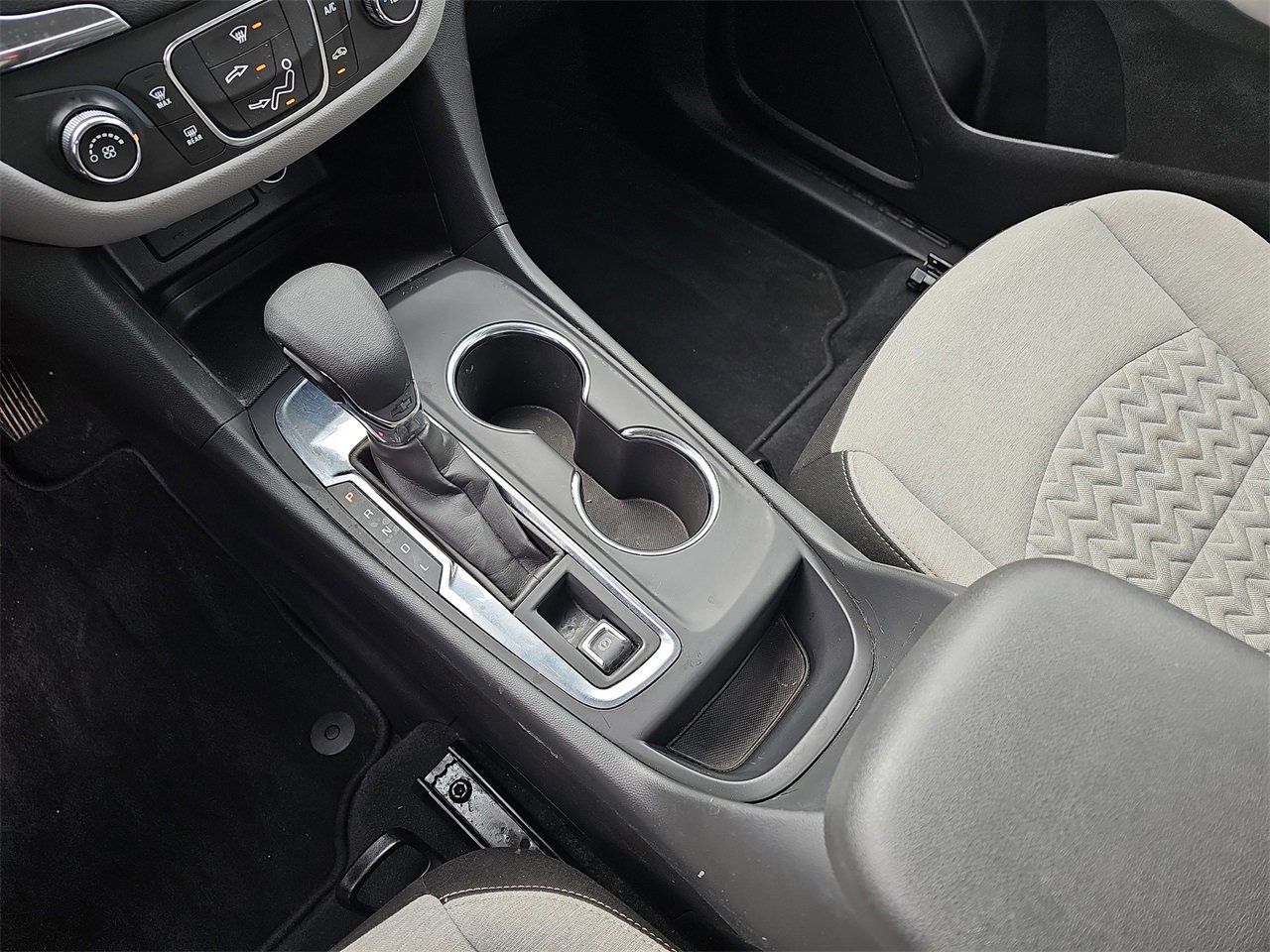 Used 2024 Chevrolet Equinox LS image 29