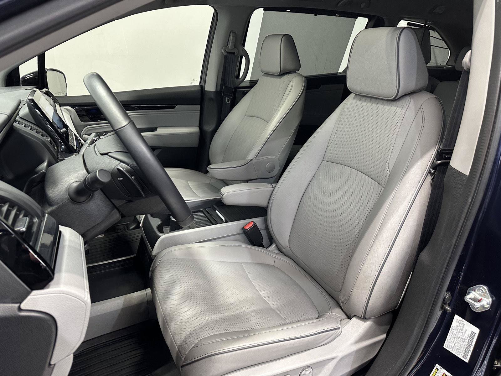 Certified 2024 Honda Odyssey Elite image 15