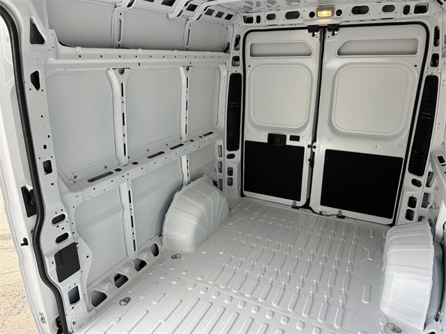 Used 2025 RAM ProMaster 2500 image 15