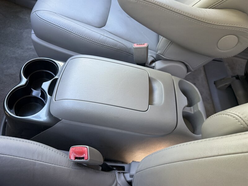 Used 2009 Toyota Sienna AWD image 50
