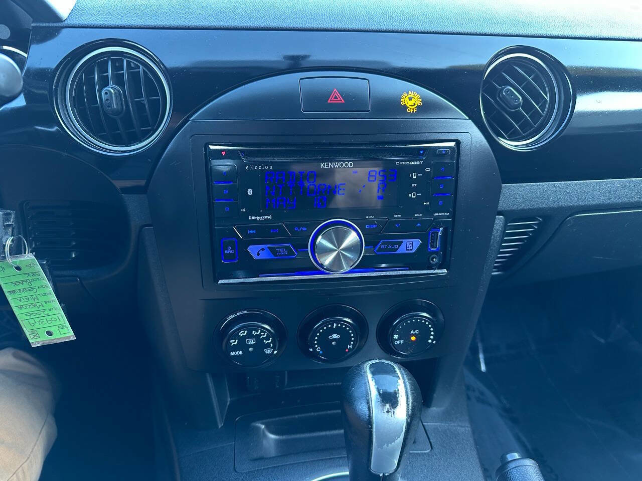 Used 2006 MAZDA MX-5 Miata Sport image 40