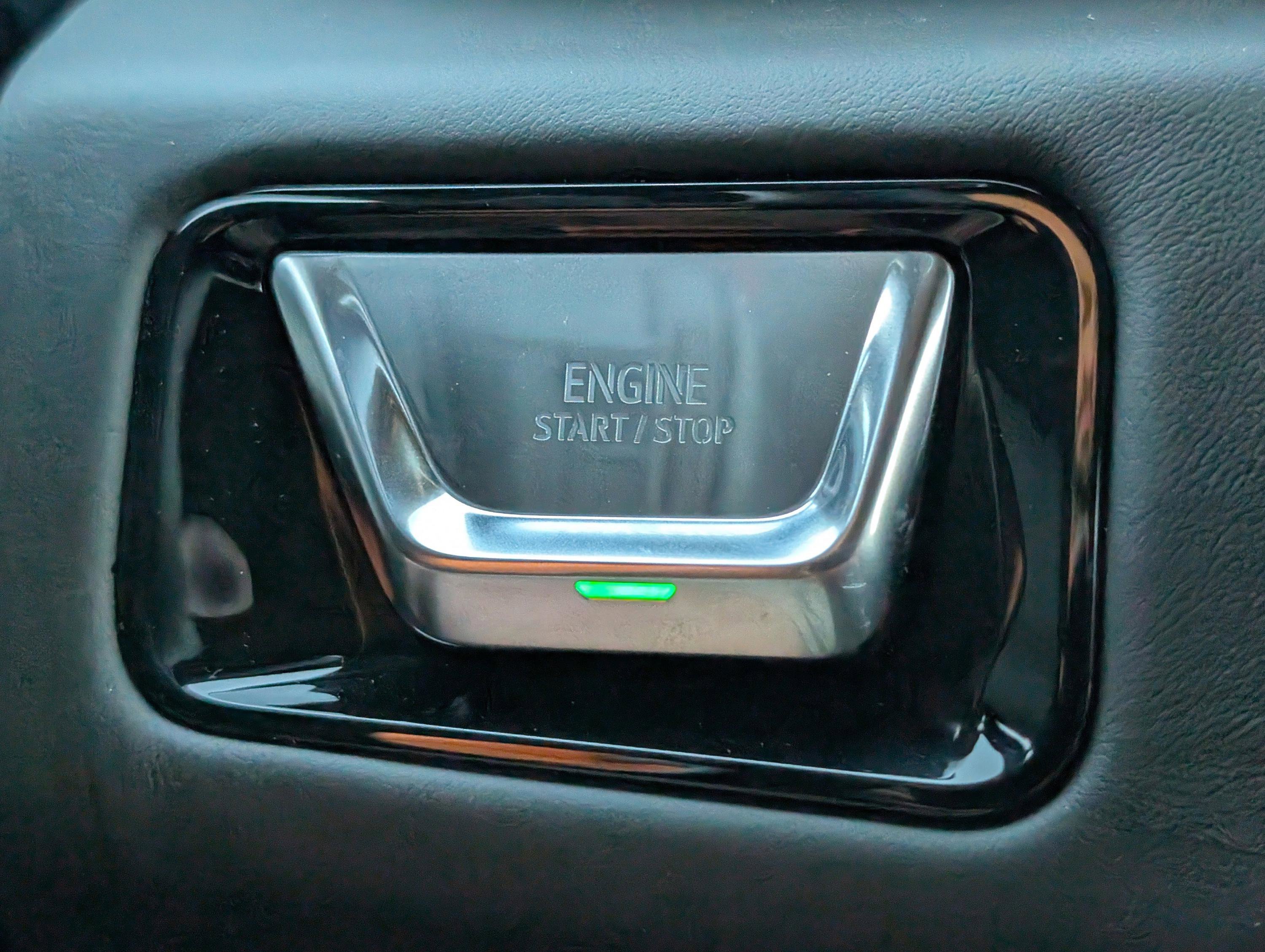 New 2026 GMC Yukon AT4 Ultimate w/ LPO, Floor Liner Package image 30