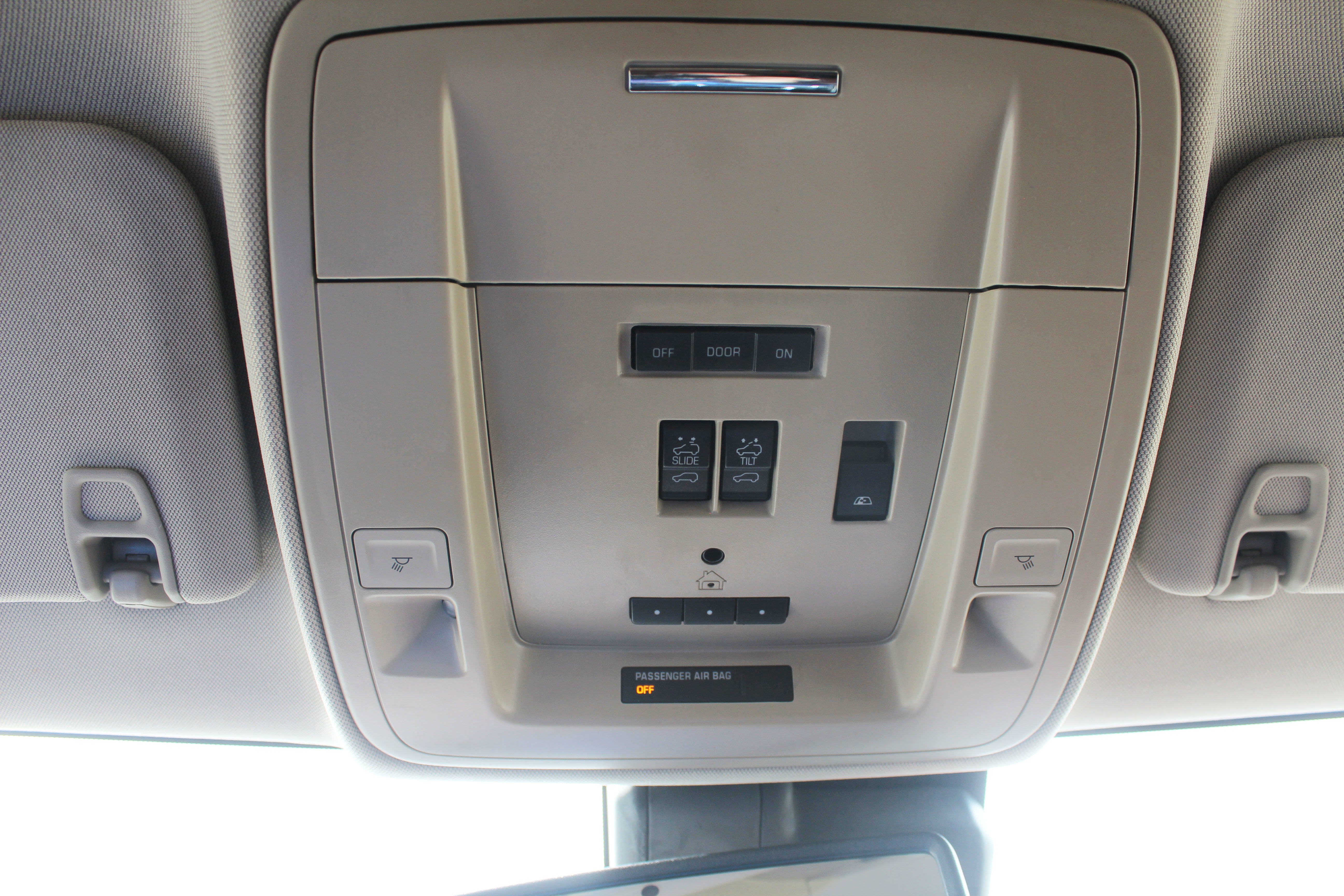 Used 2017 Chevrolet Silverado 1500 High Country w/ High Desert Package image 38