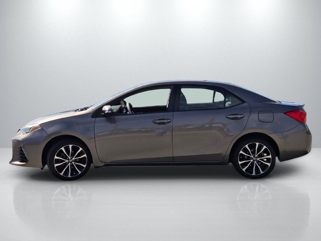 Used 2018 Toyota Corolla SE w/ Protection Package FWD image 7