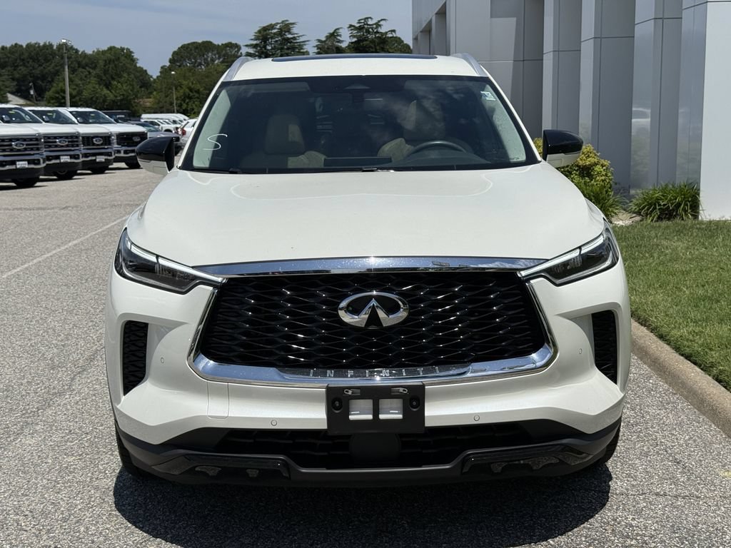 Used 2023 INFINITI QX60 Luxe w/ Cargo Package AWD/4WD image 7