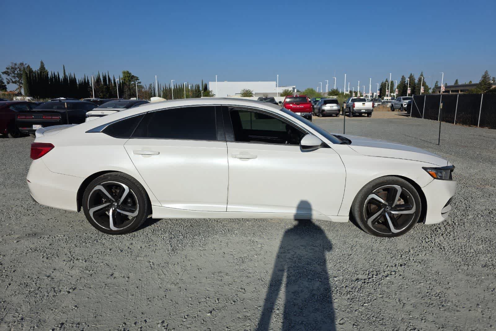 Used 2019 Honda Accord Sport image 9