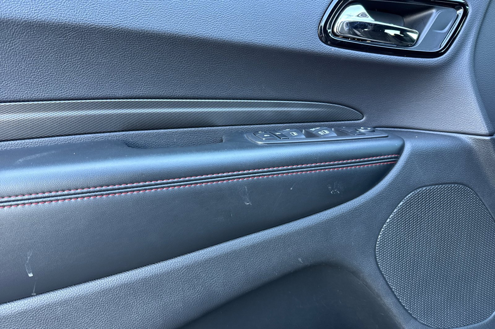 Used 2023 Dodge Durango GT image 11