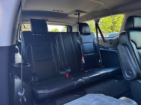 Used 2017 GMC Yukon XL Denali w/ Open Road Package AWD/4WD image 22