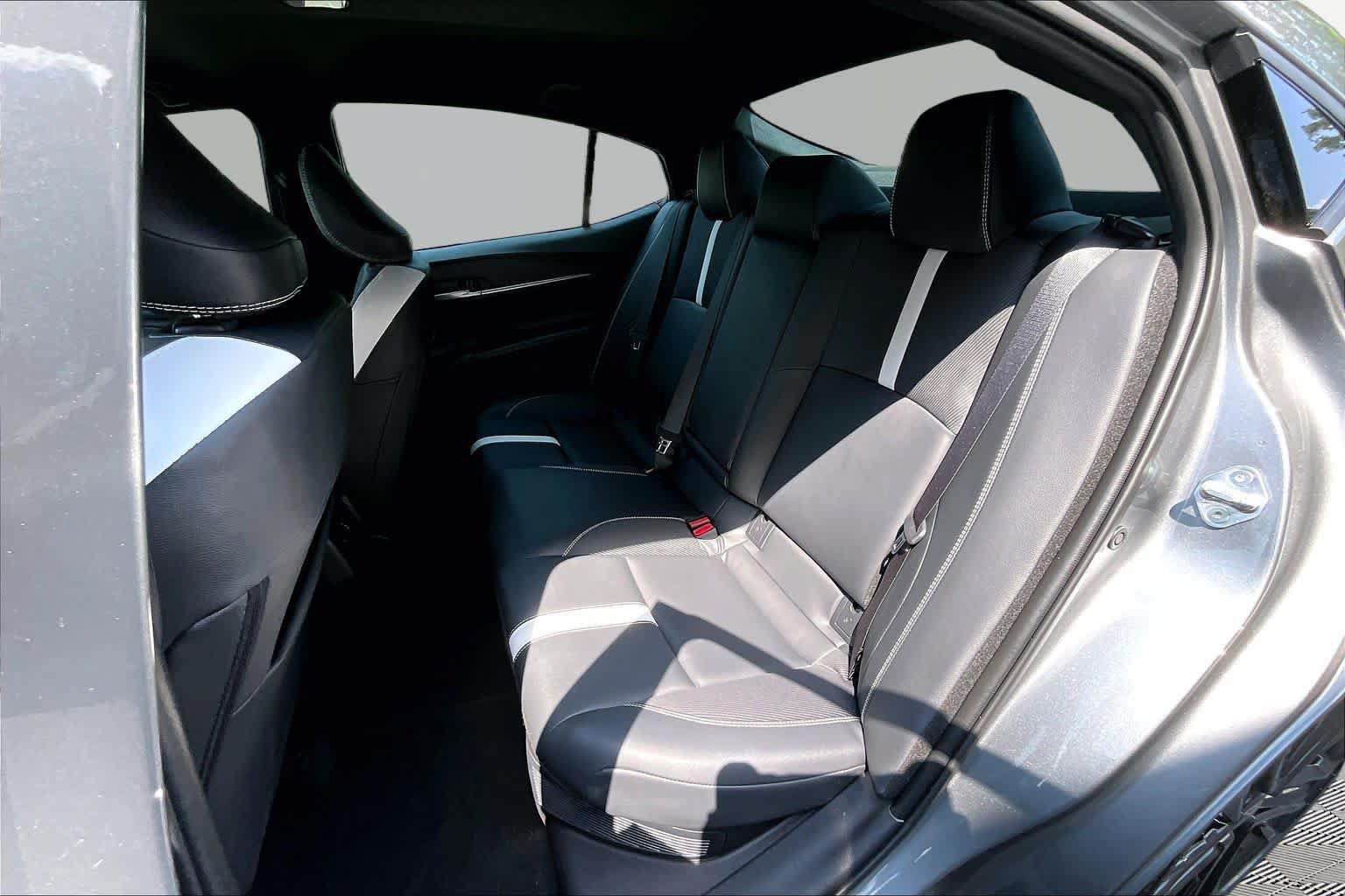 Certified 2026 Toyota Camry SE w/ Convenience Package FWD image 21