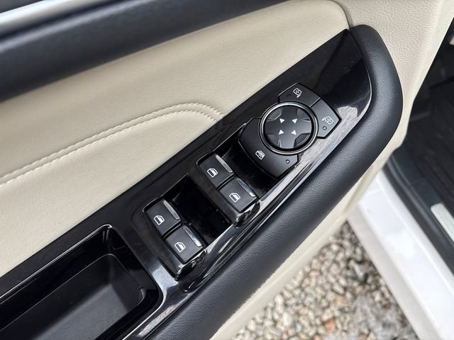 Used 2019 Ford Edge Titanium w/ Cold Weather Package image 25