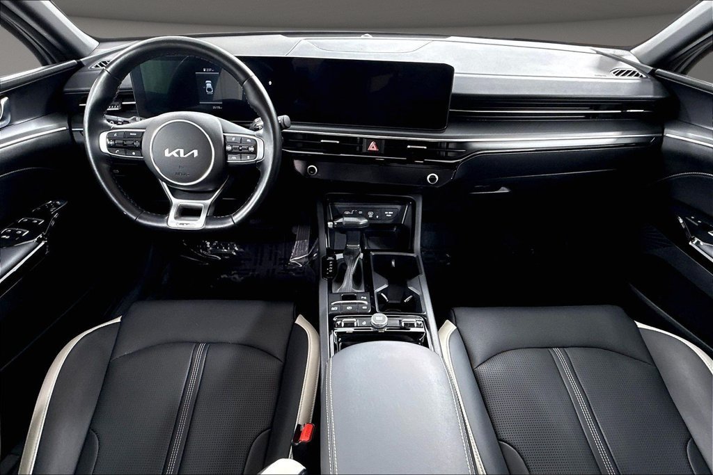 Used 2025 Kia K5 GT-Line AWD/4WD image 9