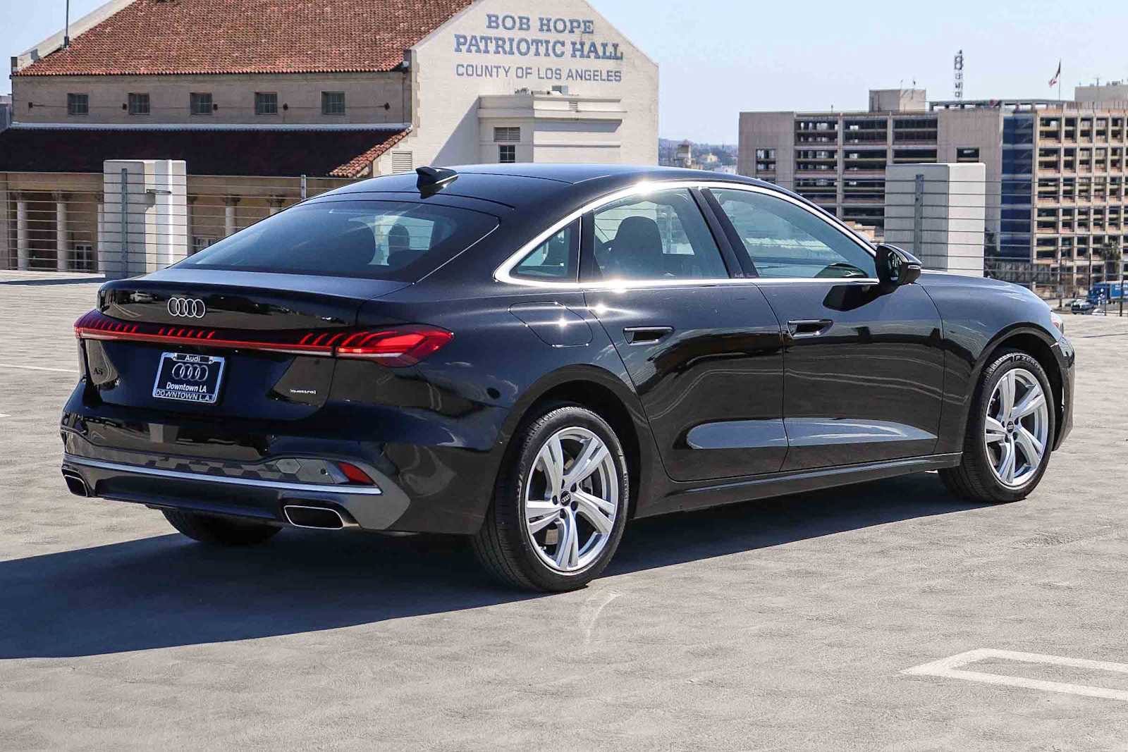 Used 2025 Audi A5 2.0T Premium Plus w/ Premium Plus image 4