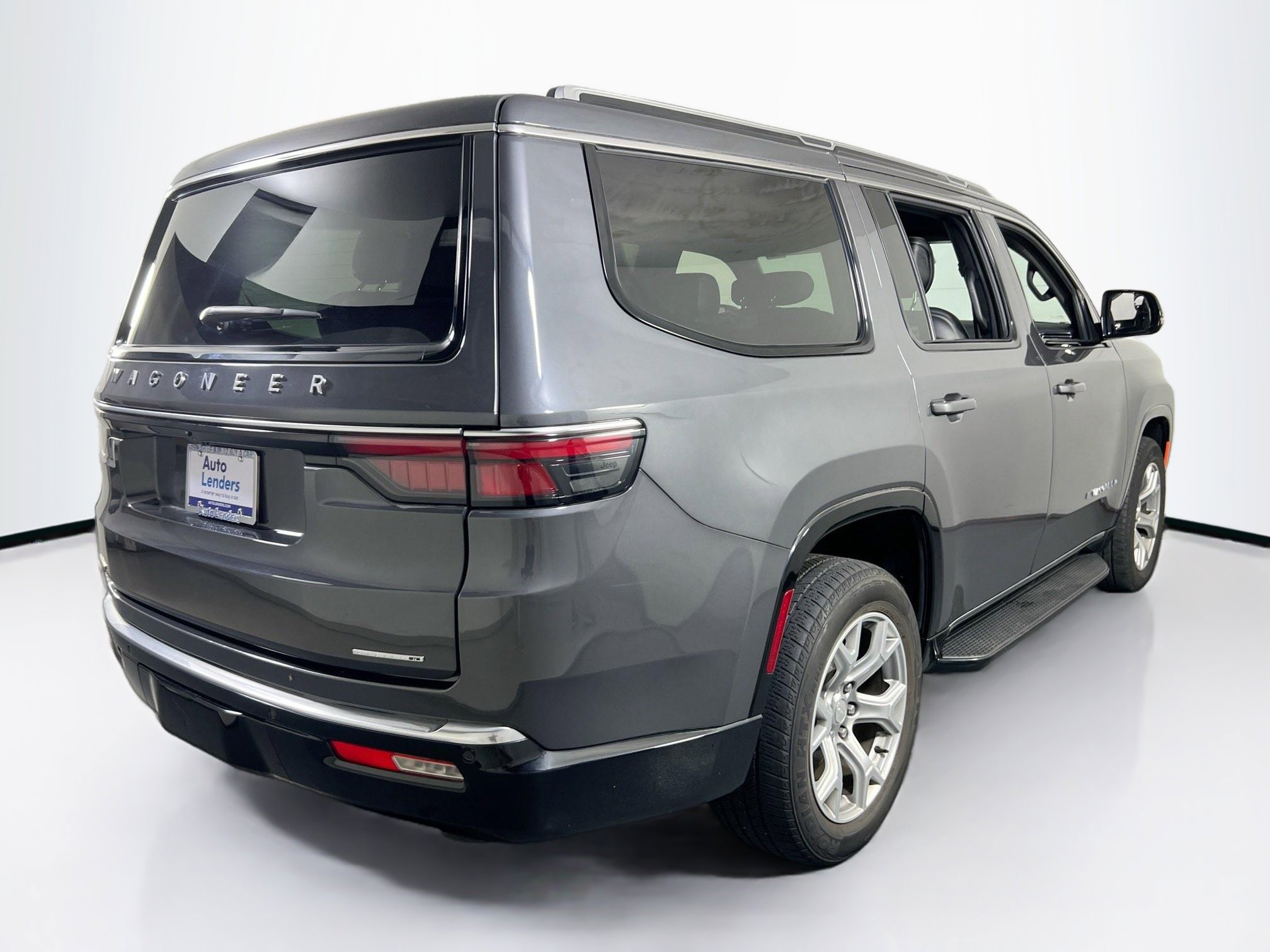 Used 2022 Jeep Wagoneer Series II image 5