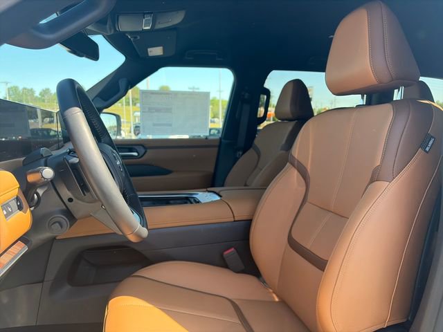 New 2026 Nissan Armada SL w/ Captain's Chari Seat Package AWD/4WD image 16