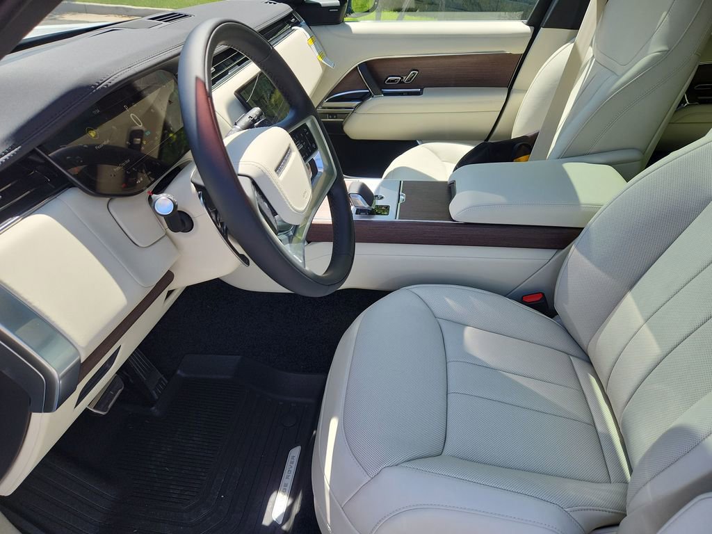 New 2026 Land Rover Range Rover SE AWD/4WD image 23