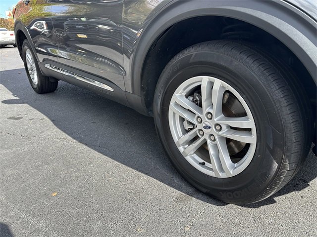Certified 2022 Ford Explorer XLT image 11