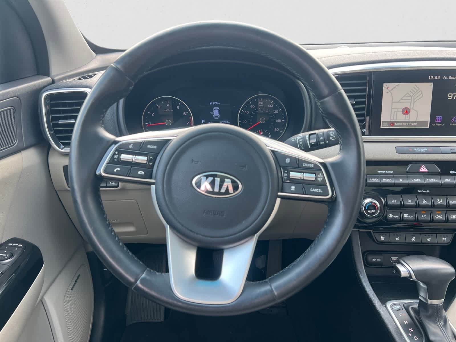 Used 2022 Kia Sportage EX w/ EX Technology Package AWD/4WD image 13