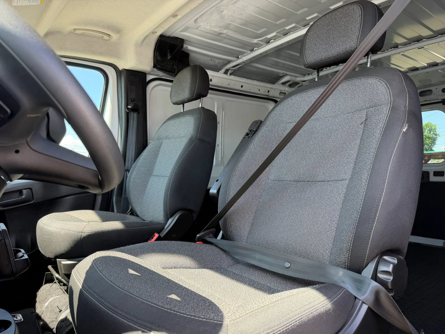 Used 2025 RAM ProMaster 2500 w/ U-Haul Equipment Group FWD image 10