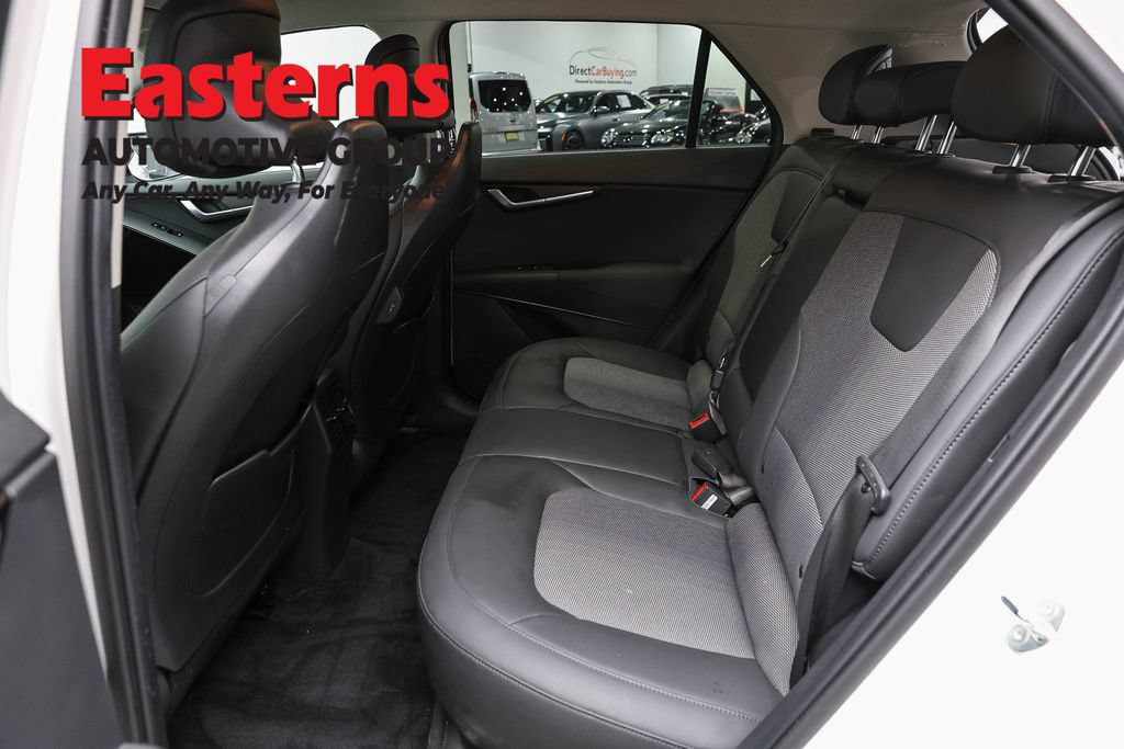 Used 2023 Kia Niro Wind w/ Wind Preserve Package FWD image 21