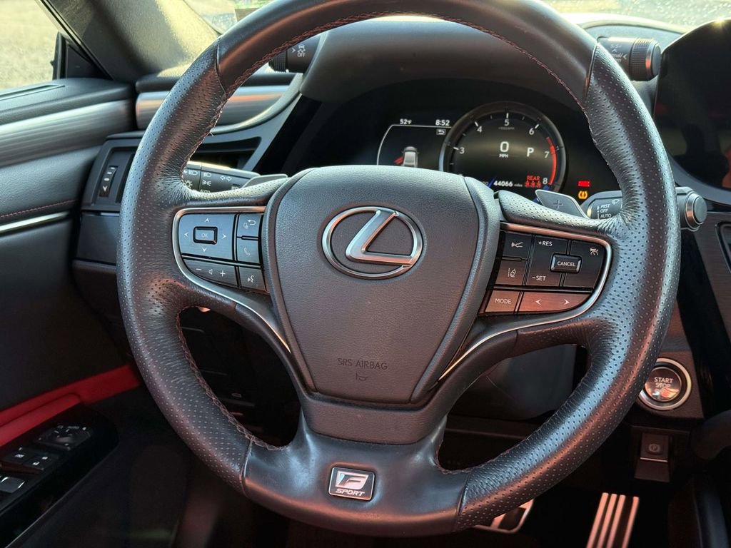 Used 2022 Lexus ES 350 F Sport image 9