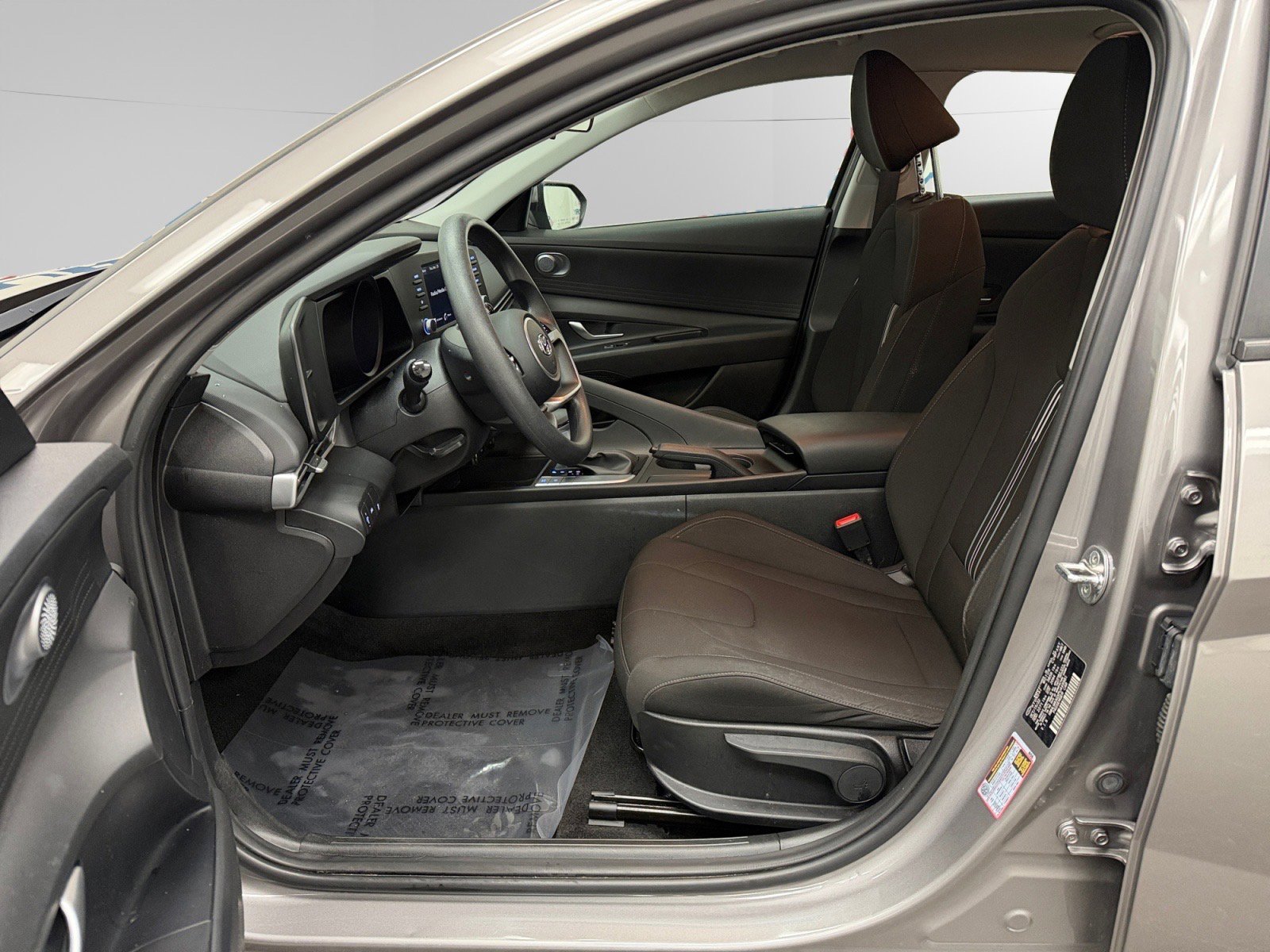 Certified 2023 Hyundai Elantra SEL image 9