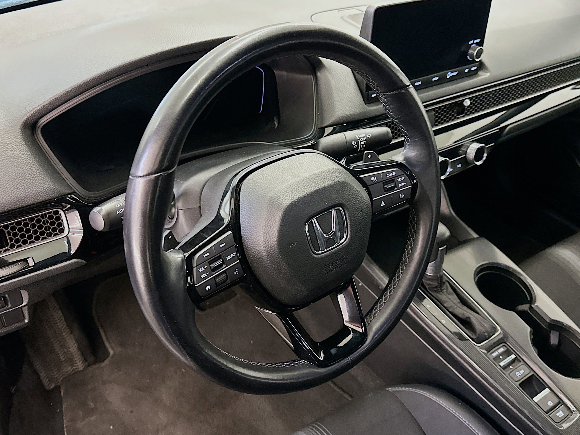 Used 2025 Honda Civic Sport image 18