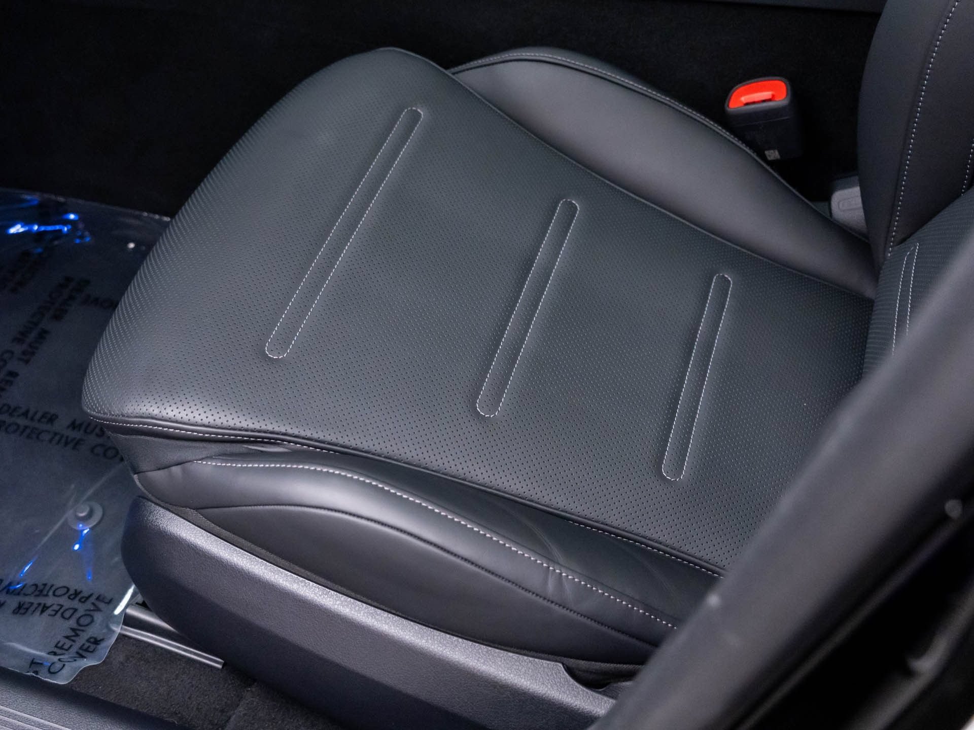 Used 2026 Mercedes-Benz E 53 AMG e 4MATIC Sedan image 14