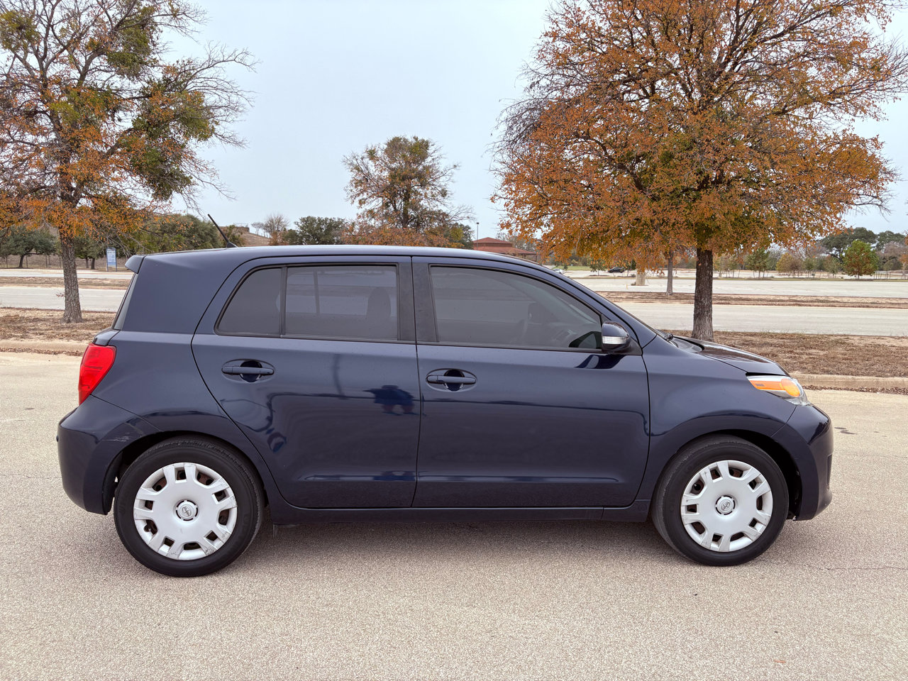 Used 2013 Scion xD image 43