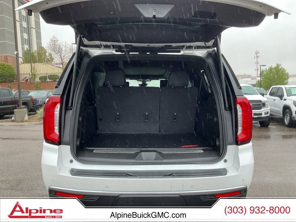 Certified 2022 GMC Yukon XL Denali w/ Denali Ultimate Package AWD/4WD image 20