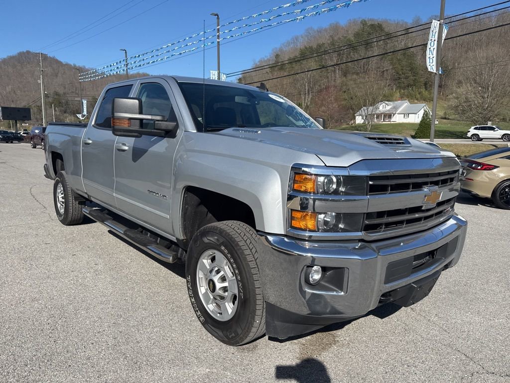 Used 2019 Chevrolet Silverado 2500 LT image 3