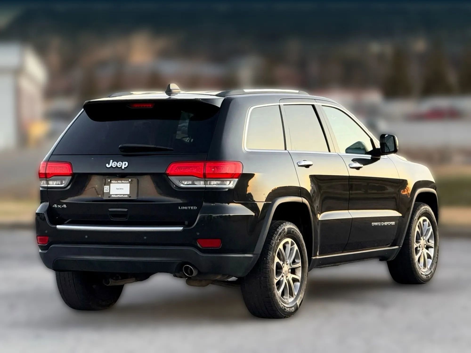 Used 2015 Jeep Grand Cherokee Limited image 9