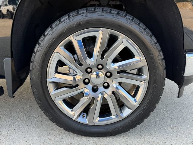 Used 2022 Chevrolet Silverado 1500 LT AWD/4WD image 14