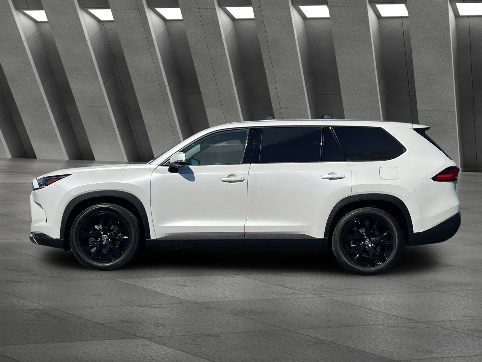 Used 2024 Toyota Grand Highlander FWD image 7