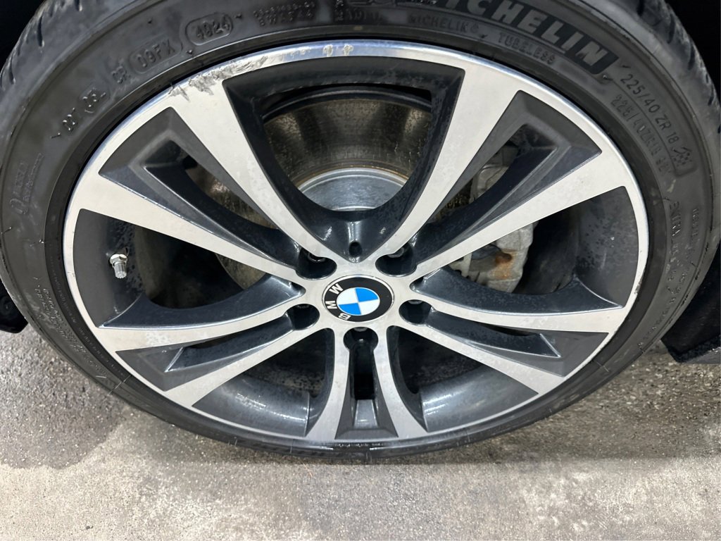 Used 2017 BMW 230i xDrive Coupe image 18