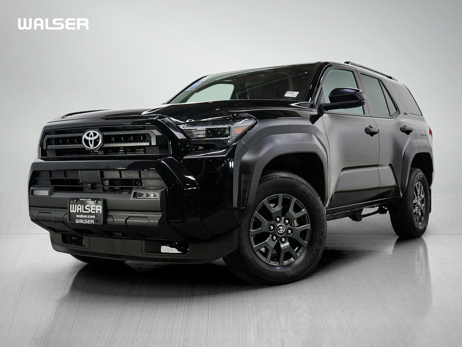 Used 2025 Toyota 4Runner SR5 AWD/4WD image 1